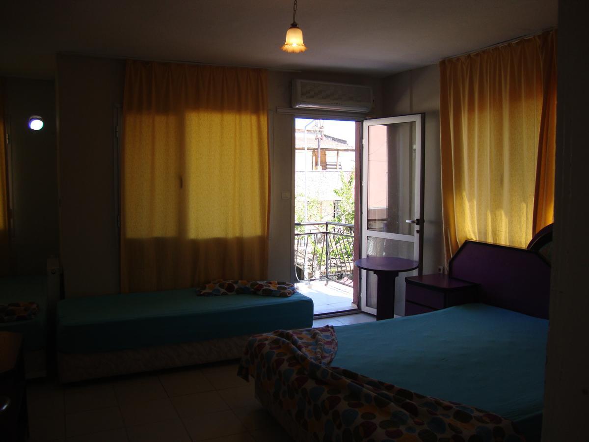 Degerli Motel Сеферихисар Экстерьер фото